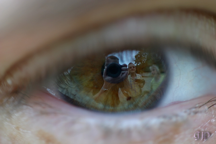 macro via het oog