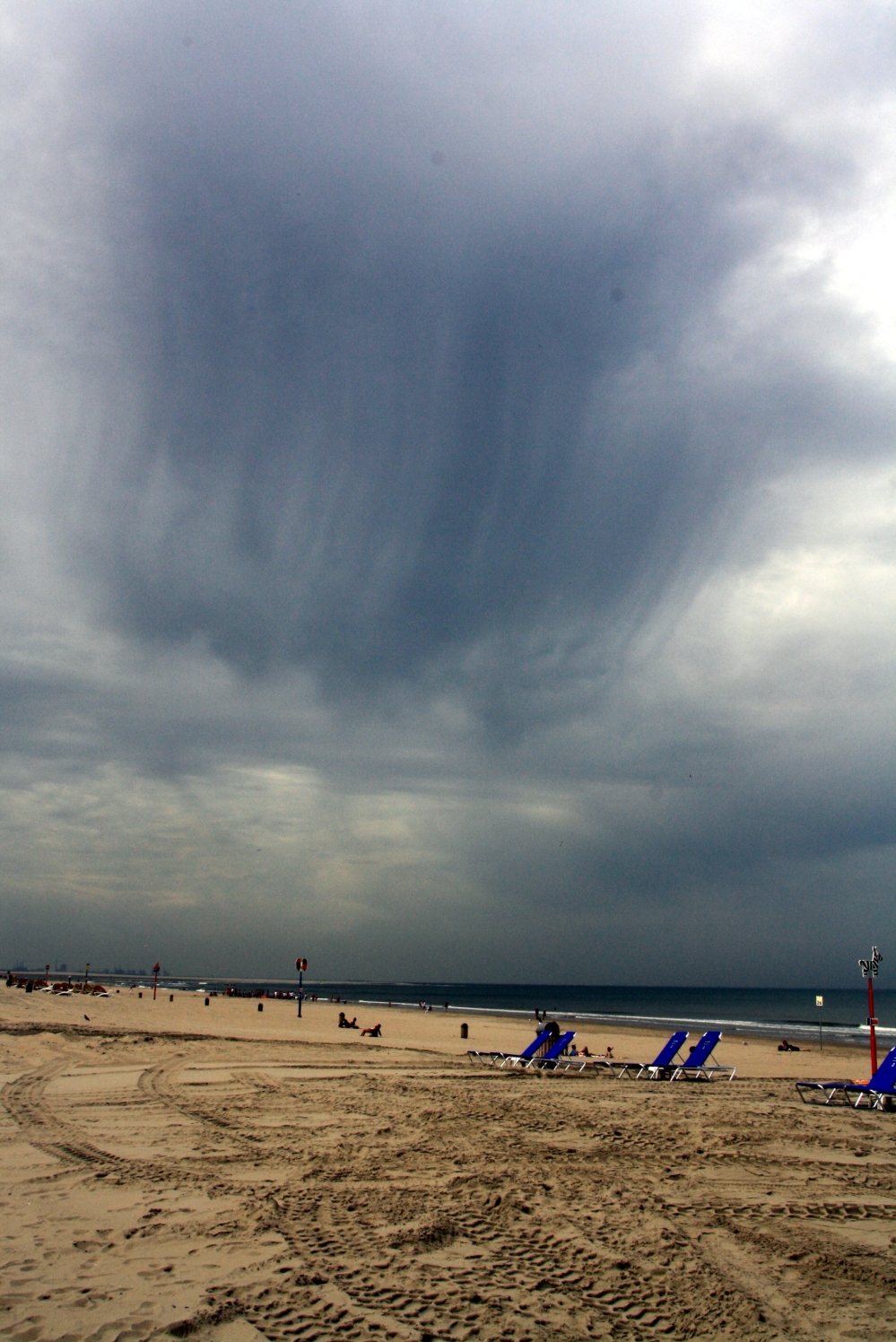 Prachtige wolken boven Kijkduin