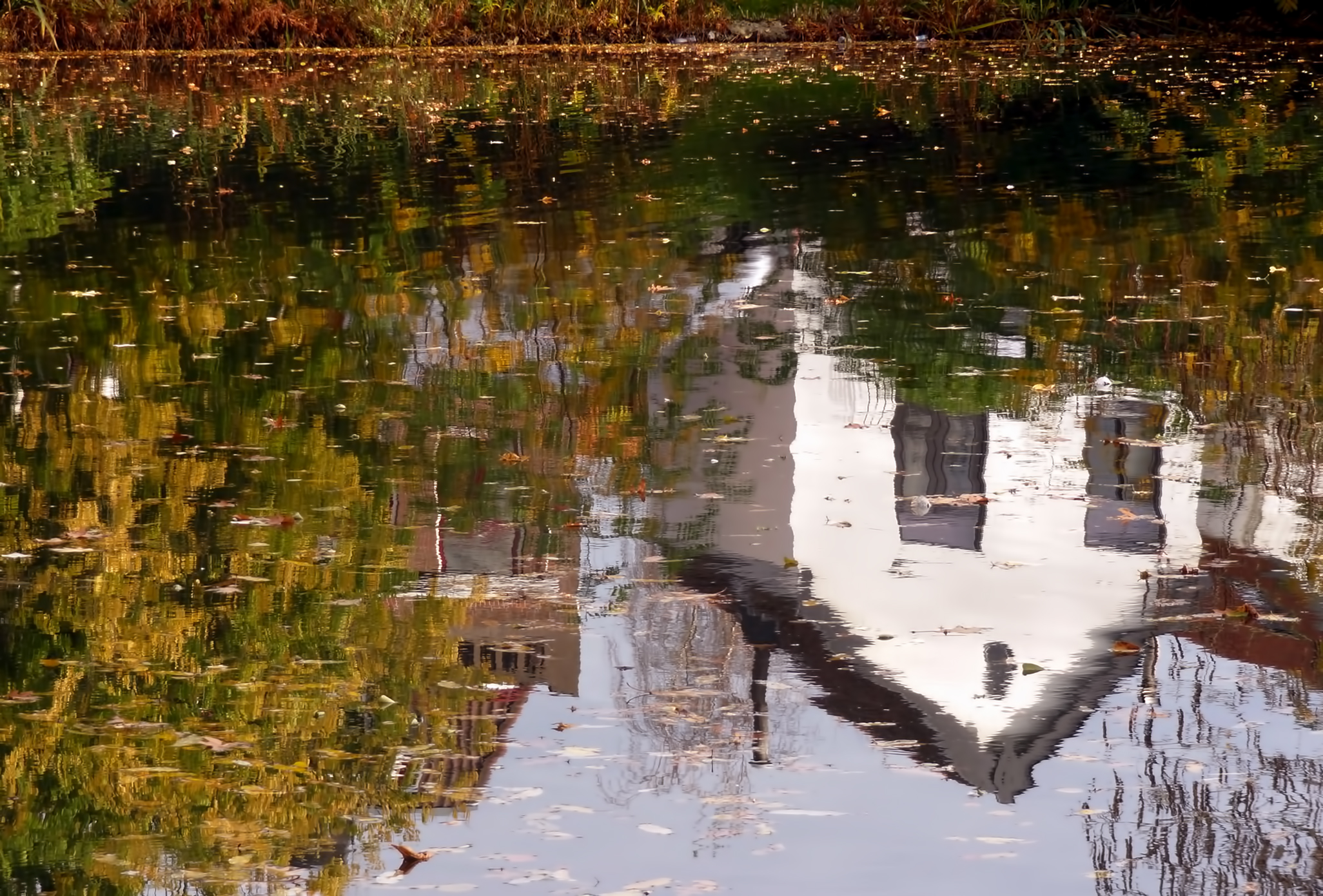 Herfstweerspiegeling