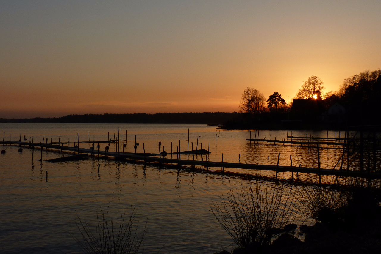 Zonsondergang bij Ekoln
