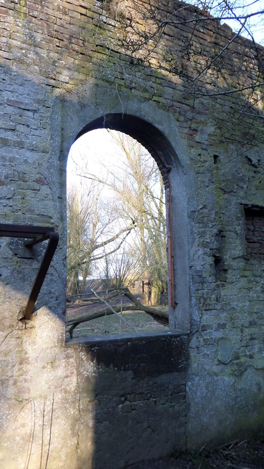 oud huis bij de blauwe kamer