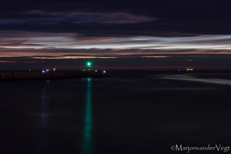 Lichtende wolken boven de Noordzee