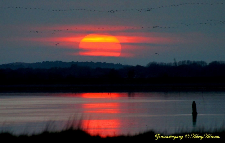 Zonsondergang - Weer en landschap - Zonsondergang