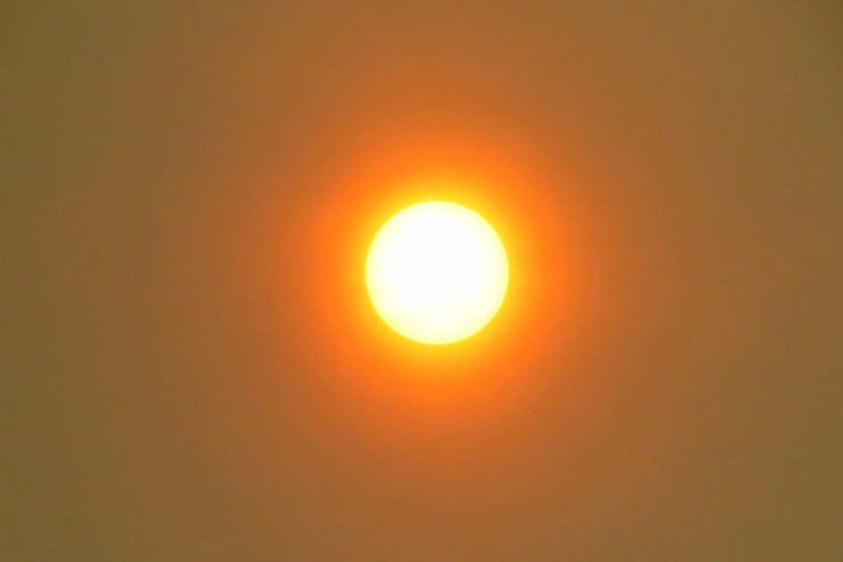 De zon vanmiddag om één uur - Weer en landschap - 