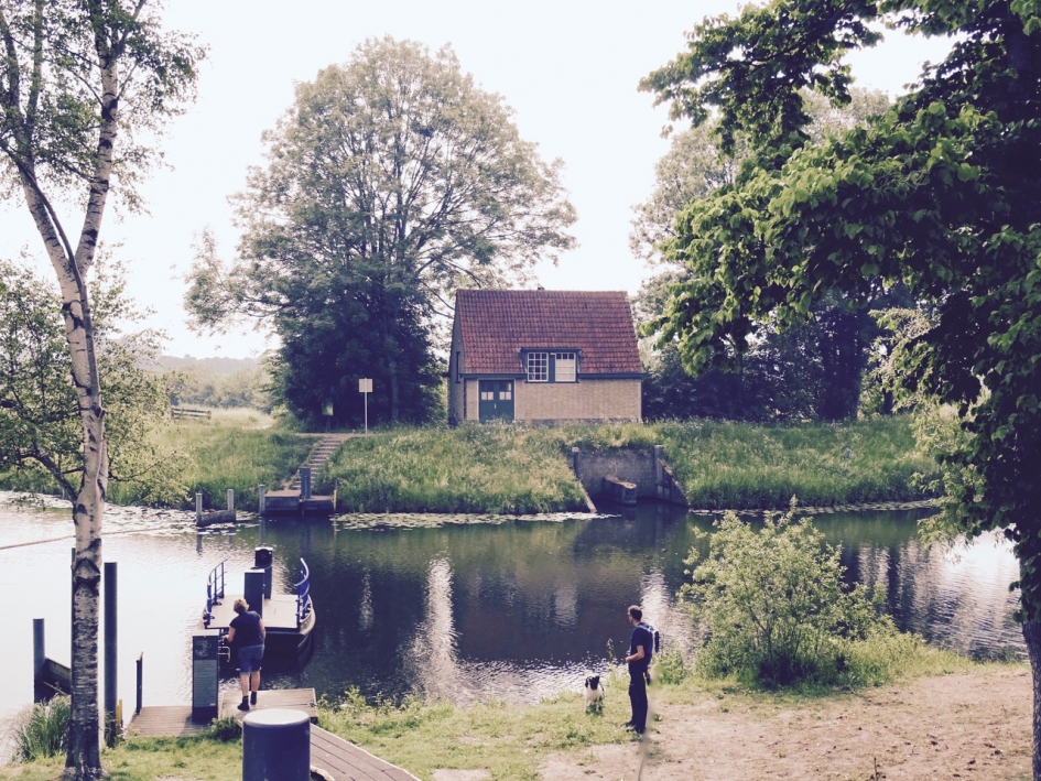 Handpontje over de Dommel - Weer en landschap - De Dommel