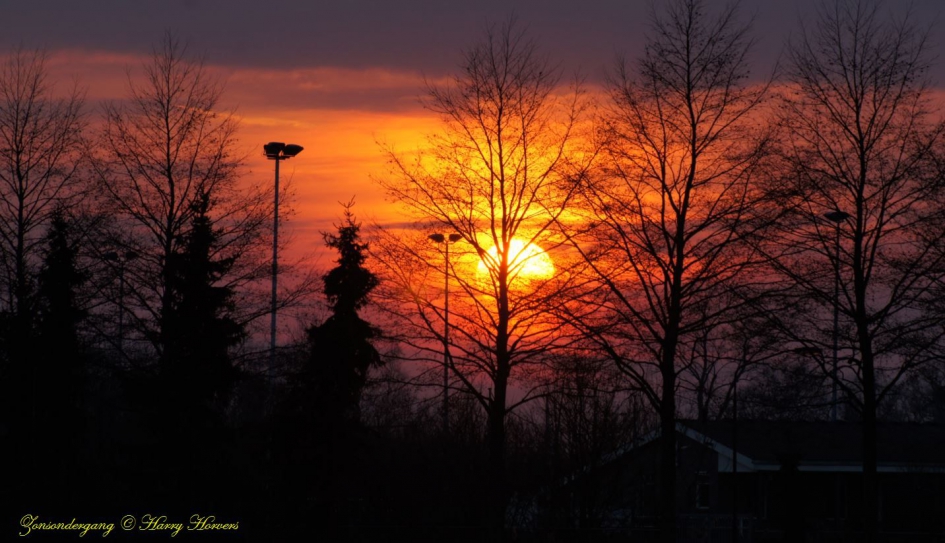 Zonsondergang - Weer en landschap - Zonsondergang