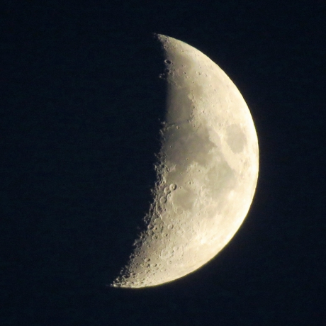 Mooi maantje vanavond...