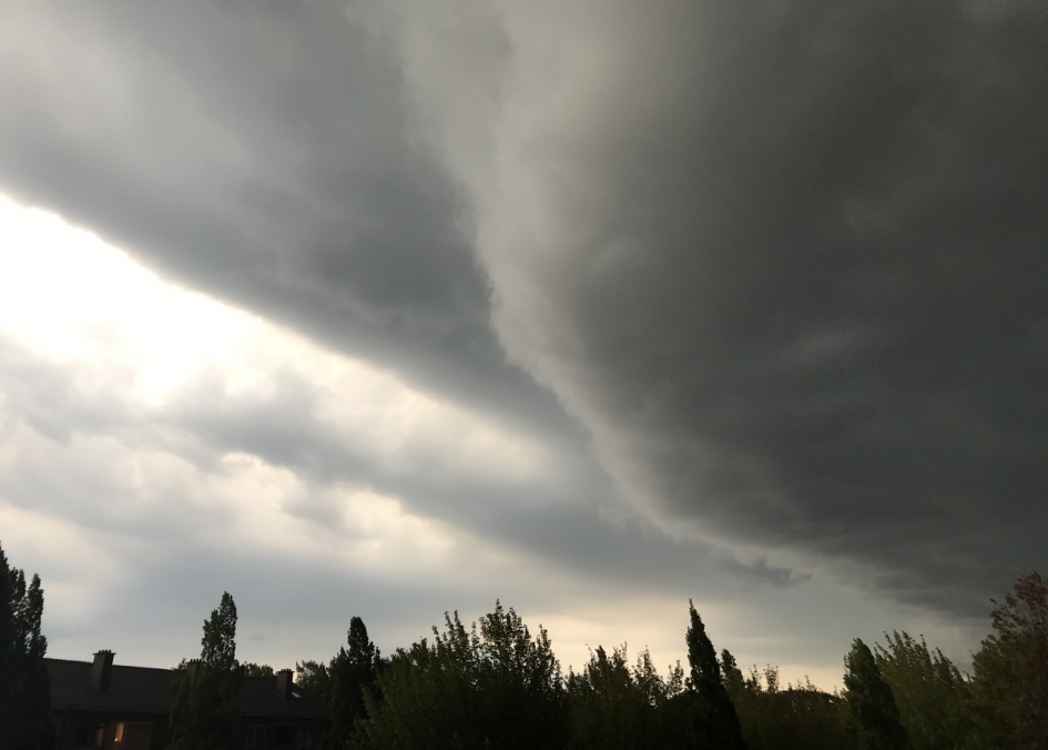 Rond acht uur - Weer en landschap - 