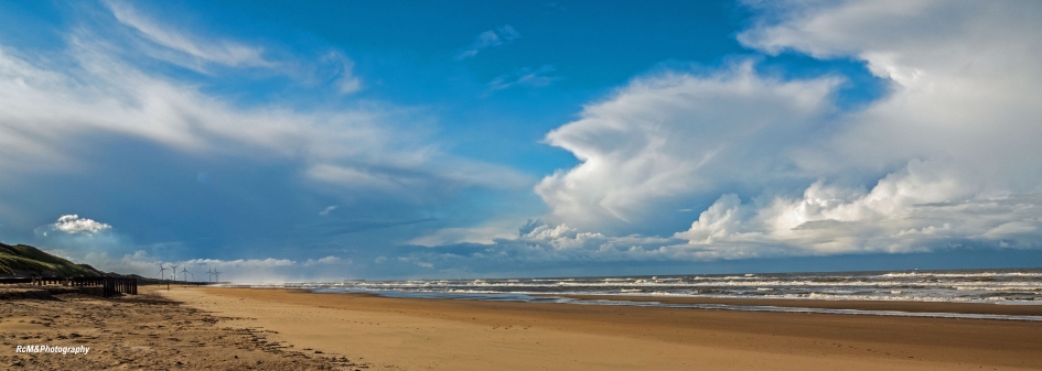 Wolken. - Weer en landschap - Wolken.